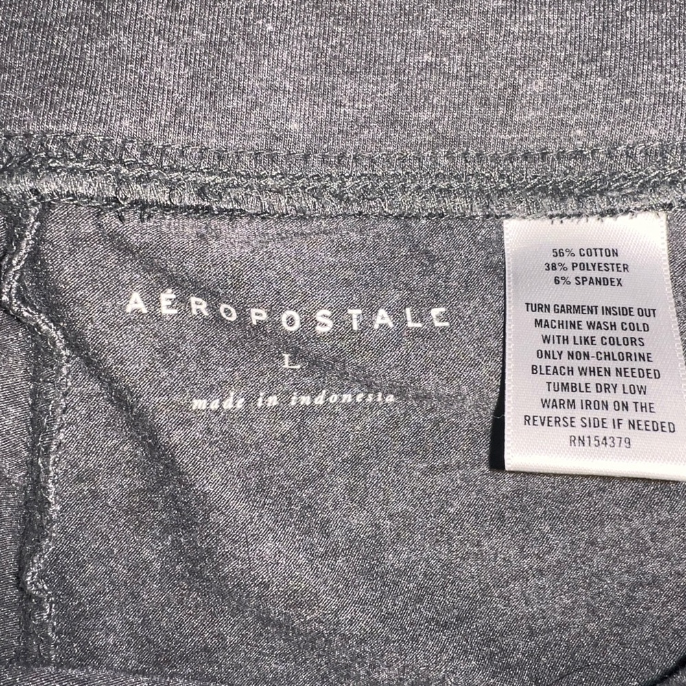Aeropostale Gray T-Shirt